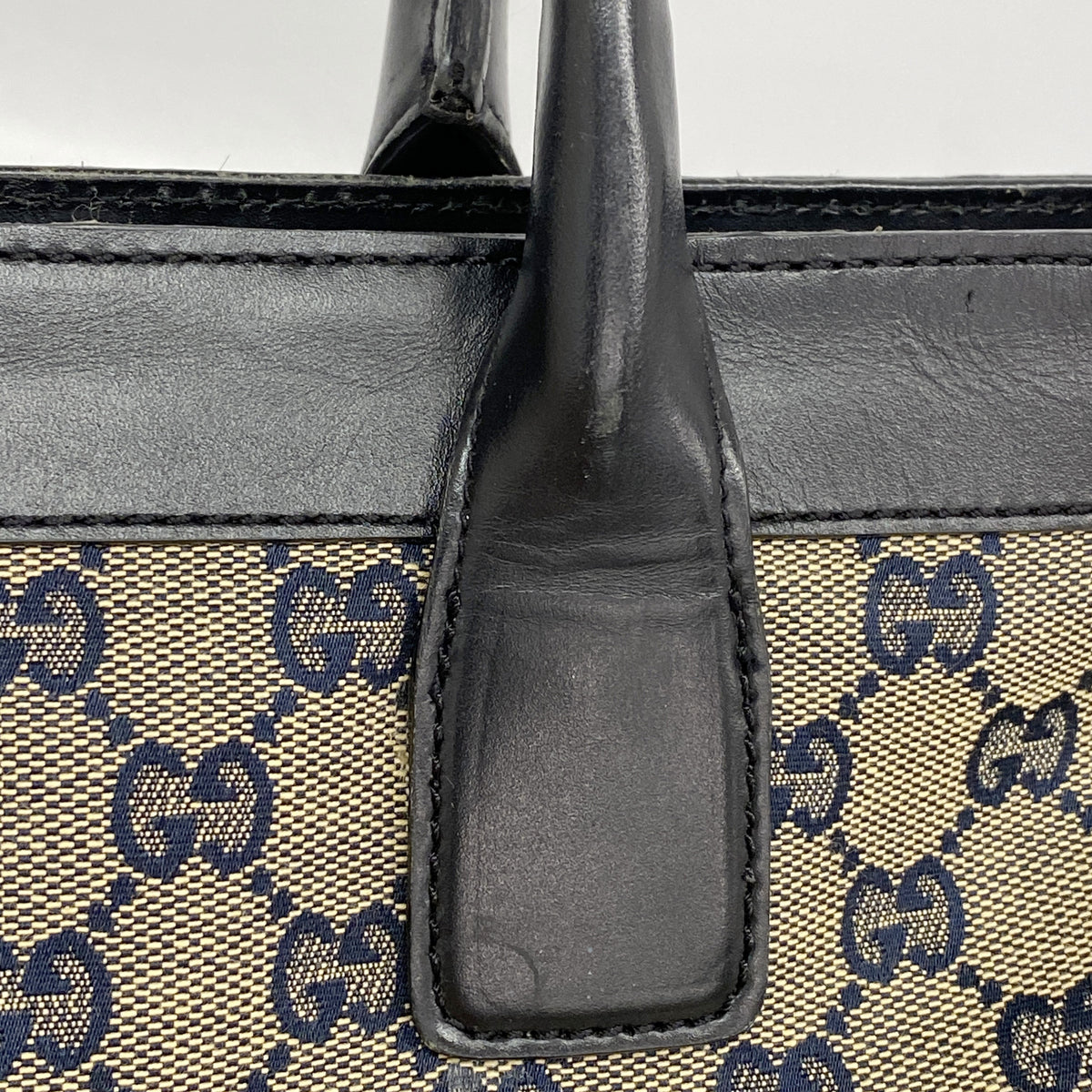 【6kb1578】グッチ トートバッグ GGキャンバス 002 1119 キャンバス ベージュ ブラック ゴールド金具【中古】レディース