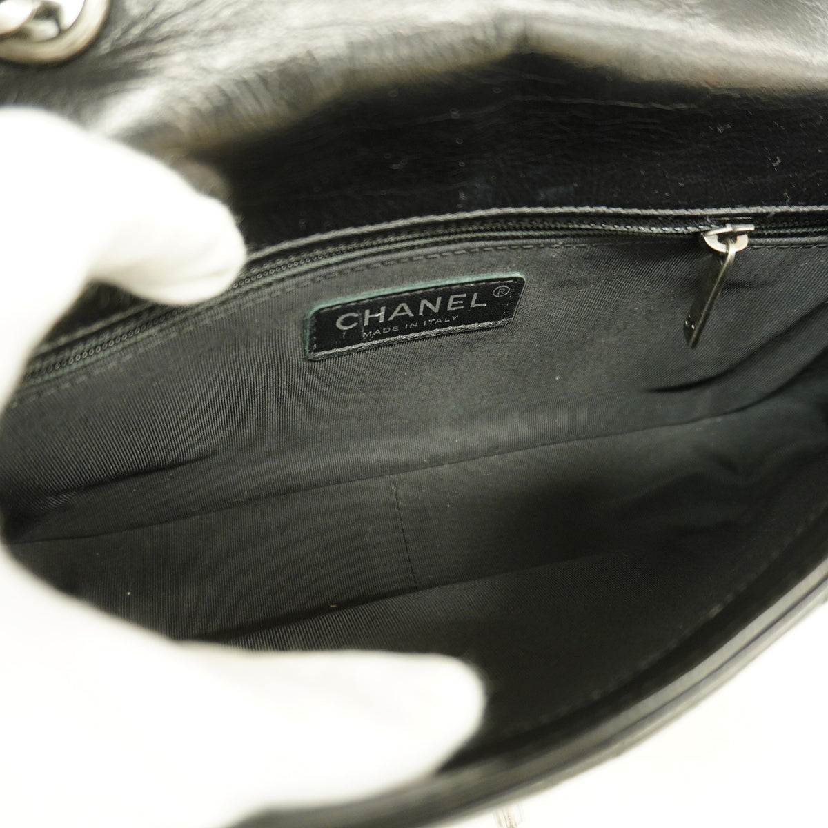 【6kb1595】シャネル ショルダーバッグ マトラッセ Wチェーン カーフスキン ブラック シルバー金具【中古】レディース