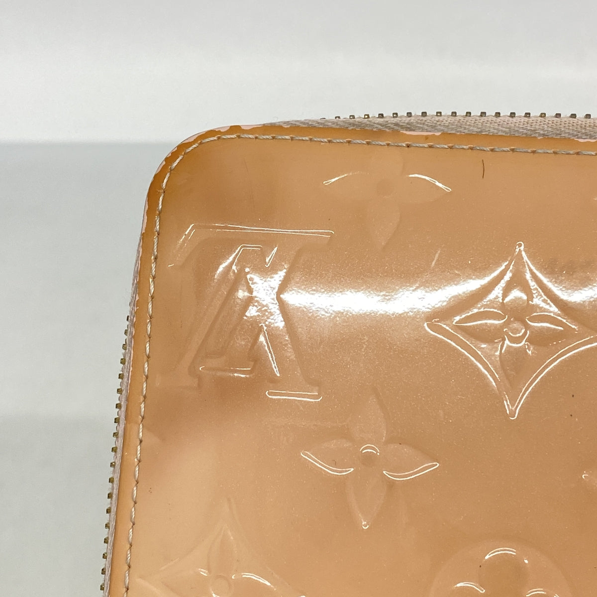 【6kb1685】ルイヴィトン 長財布 ヴェルニ ジッピーウォレット M61226 ローズバレリーヌ【中古】レディース