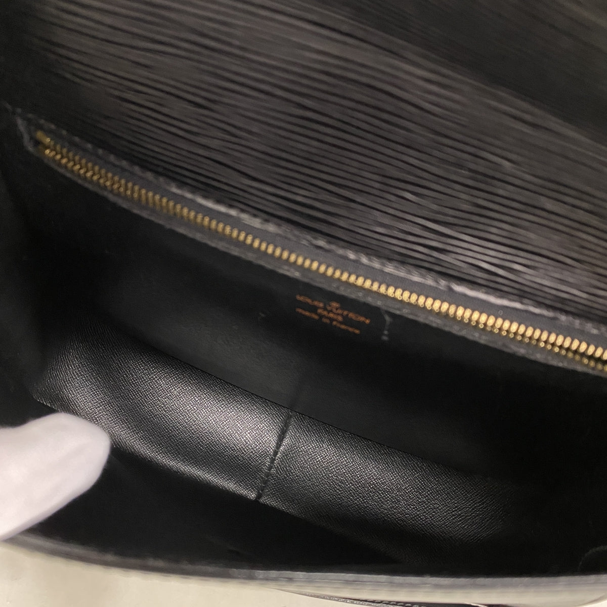【6kb1713】ルイヴィトン ショルダーバッグ エピ サンクルー M52192 ノワール【中古】レディース