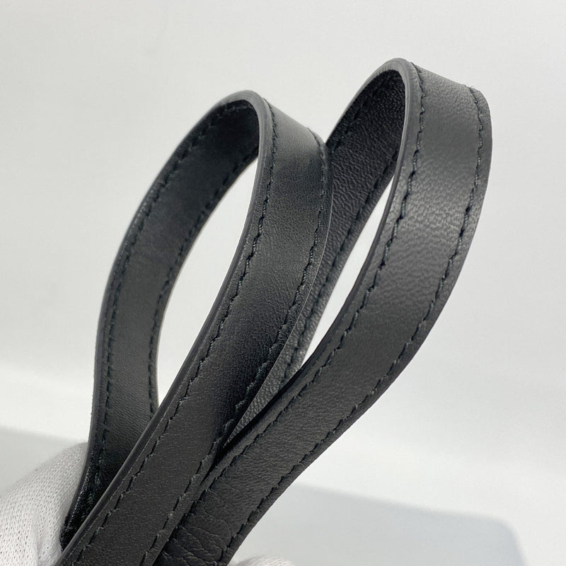 【6kb1758】サルヴァトーレフェラガモ ハンドバッグ ヴァラ レザー ブラック ゴールド金具 2wayバッグ【中古】