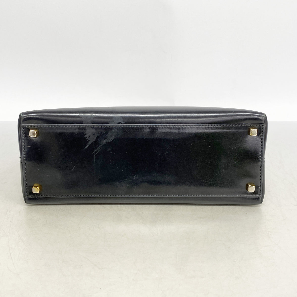 【6kb1759】サルヴァトーレフェラガモ ハンドバッグ ガンチーニ レザー ブラック ゴールド金具 2wayバッグ【中古】レディース
