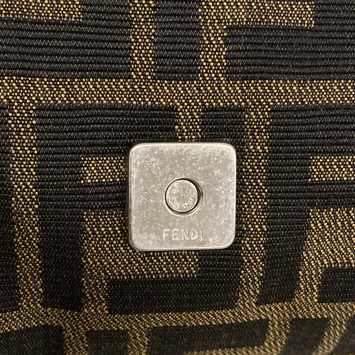 【6kb1788】フェンディ ハンドバッグ ズッカ マンマバケット ナイロンキャンバス ブラウン シルバー金具【中古】レディース