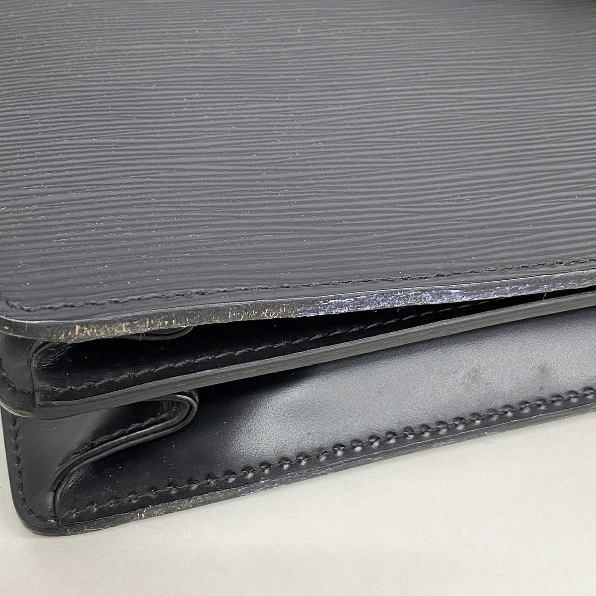 【6kb1796】ルイヴィトン ビジネスバッグ エピ セルヴィエットアンバサダー M54412 ノワール【中古】メンズ
