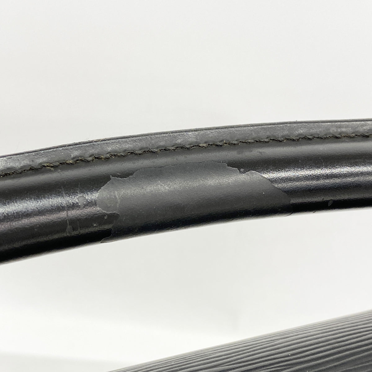 【6kb1796】ルイヴィトン ビジネスバッグ エピ セルヴィエットアンバサダー M54412 ノワール【中古】メンズ