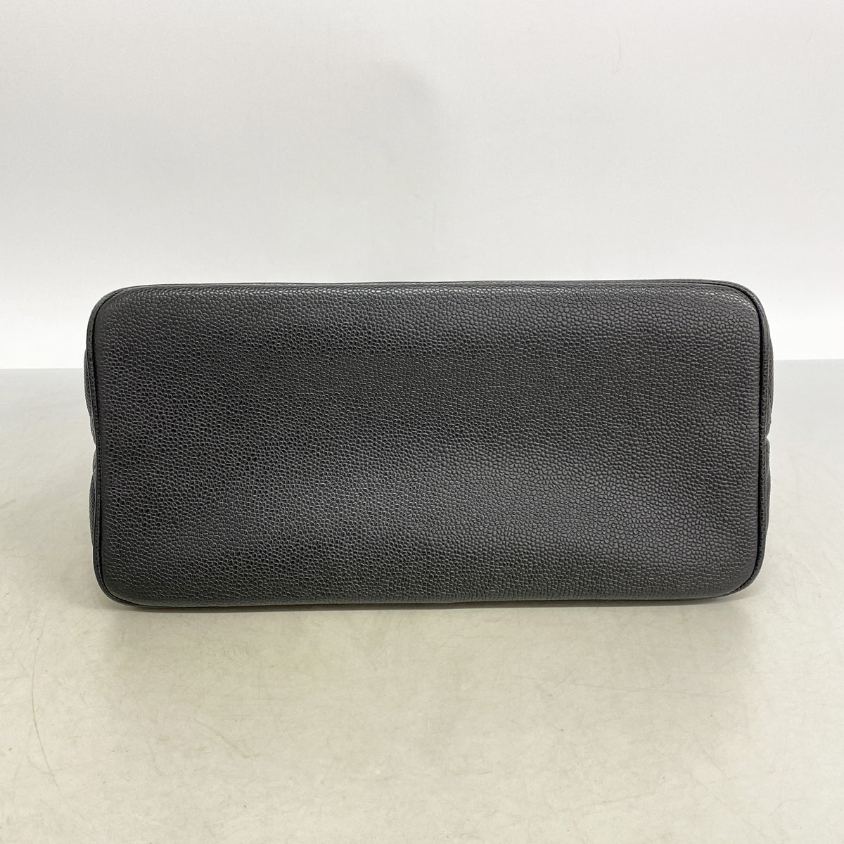 【6kb1803】シャネル トートバッグ 復刻トート キャビアスキン ブラック シルバー金具【中古】レディース