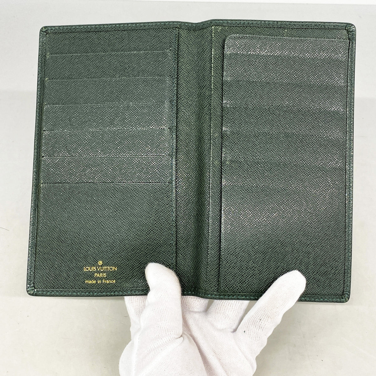 【6kb1849】ルイヴィトン 長札入れ タイガ ポルトシェキエカルトクレディ M30414 エピセア【中古】メンズ