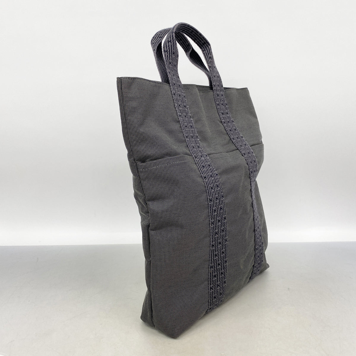 【6kb1852】エルメス トートバッグ エールラインカバス ナイロン グレー シルバー金具【中古】メンズ レディース ユニセックス