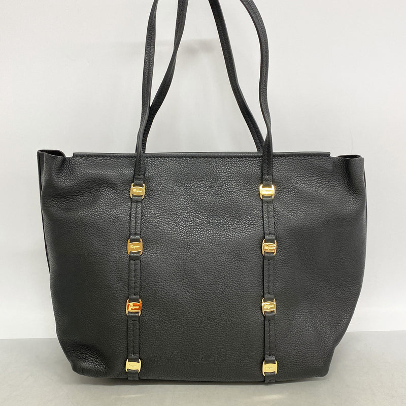 【6kc1988】サルヴァトーレフェラガモ トートバッグ ヴァラ レザー ブラック ゴールド金具【中古】レディース