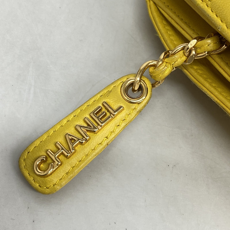 【6kc1989】シャネル ハンドバッグ マトラッセ ラムスキン イエロー ゴールド金具【中古】レディース