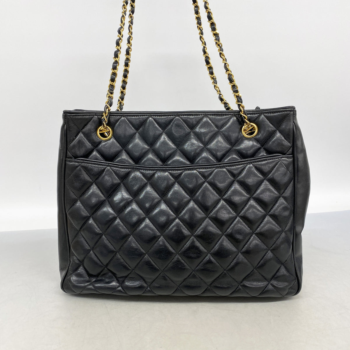 【6kc2018】シャネル ショルダーバッグ マトラッセ Wチェーン ラムスキン ブラック ゴールド金具【中古】レディース