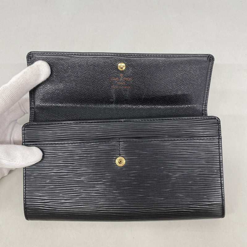 【6kc2036】ルイヴィトン 長財布 エピ ポシェットポルトモネクレディ M63572 ノワール【中古】レディース