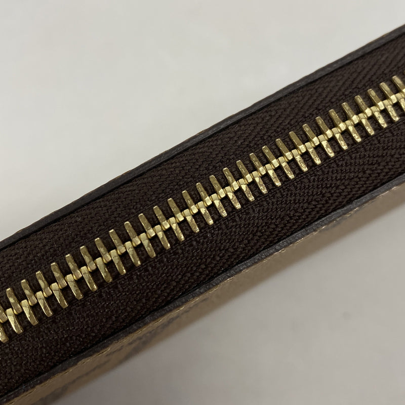 【6kc2050】ルイヴィトン 長財布 モノグラム・ジャイアント リバース ジッピーウォレット M69353 ブラウン【中古】メンズ レディース ユニセックス