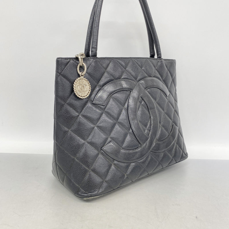 【6kc2193】シャネル トートバッグ 復刻トート キャビアスキン ブラック シルバー金具【中古】レディース