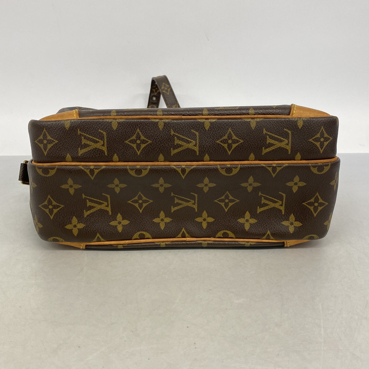 【6kc2220】ルイヴィトン ショルダーバッグ モノグラム ナイル M45244 ブラウン【中古】レディース