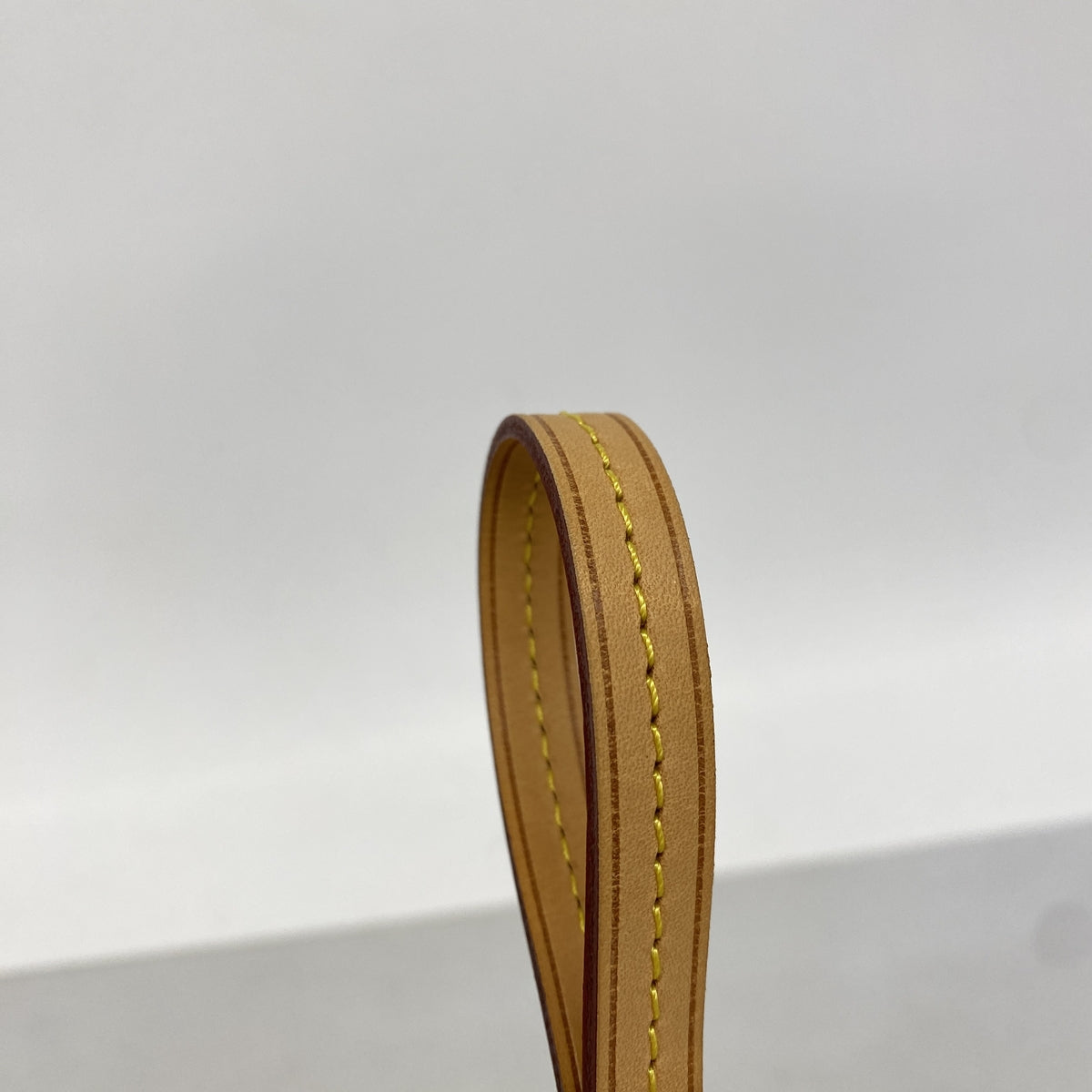 【6kc2222】ルイヴィトン ポーチ ヴェルニ ポシェットアクセソワール M91577 ポムダムール【中古】レディース