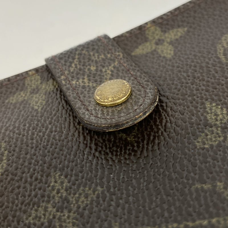 【6kc2225】ルイヴィトン 財布 モノグラム コンパクトジップ M61667 ブラウン【中古】レディース