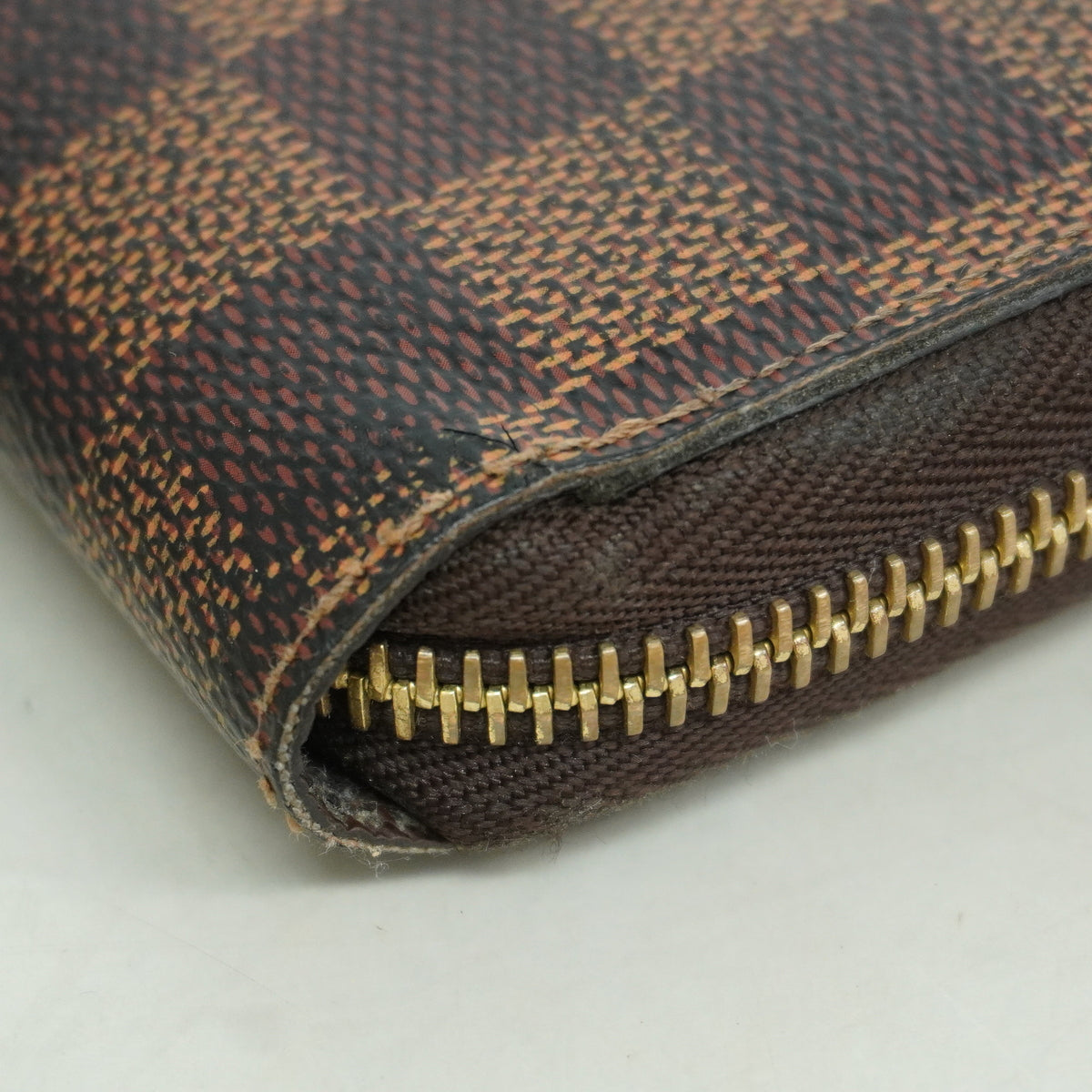【6kc2293】ルイヴィトン 長財布 ダミエ ジッピーウォレット N41661 エベヌ【中古】メンズ レディース ユニセックス