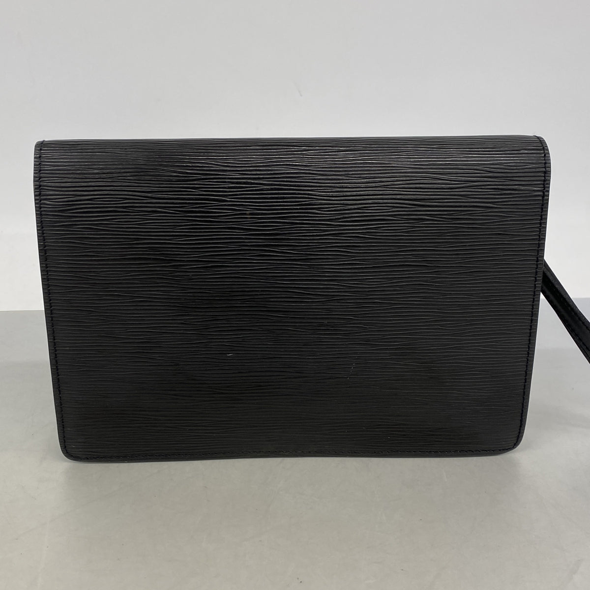 【6kc2348】ルイヴィトン クラッチバッグ エピ ポシェットセリエドラゴンヌ M52612 ノワール【中古】メンズ