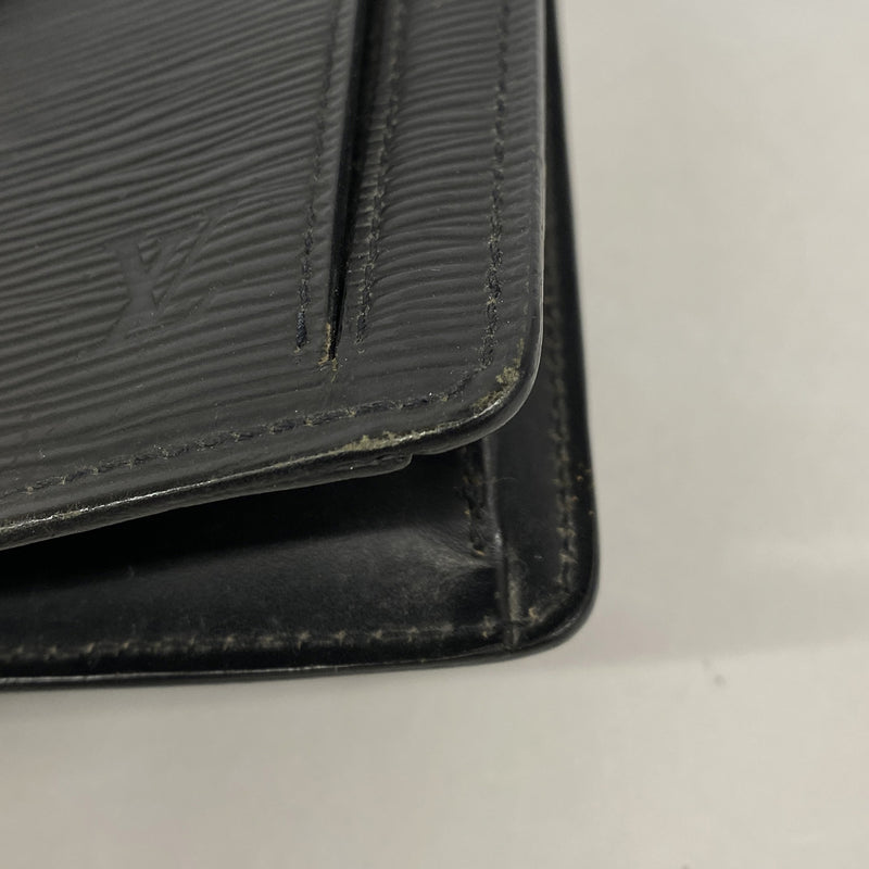 【6kc2348】ルイヴィトン クラッチバッグ エピ ポシェットセリエドラゴンヌ M52612 ノワール【中古】メンズ