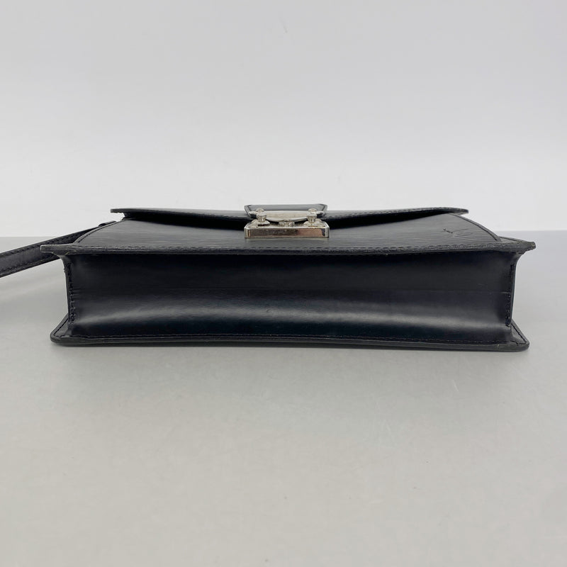 【6kc2393】ルイヴィトン クラッチバッグ エピ ポシェットセリエドラゴンヌ M52762 ノワール【中古】メンズ