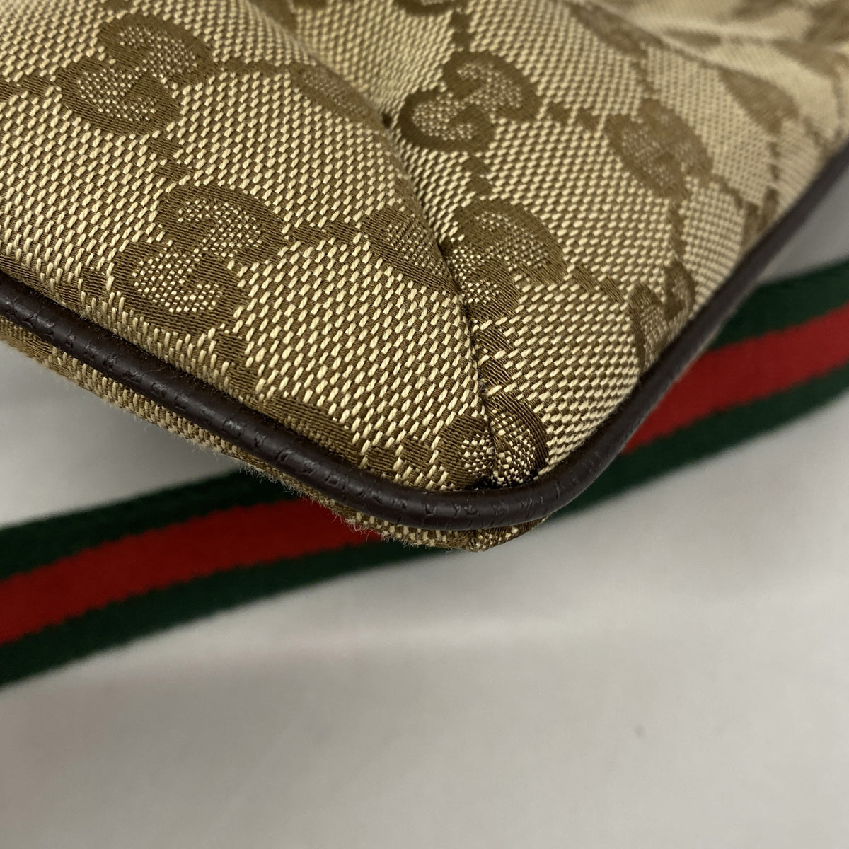 【6kc2567】グッチ ショルダーバッグ GGキャンバス/シェリーライン キャンバス ブラウン シルバー金具【中古】レディース