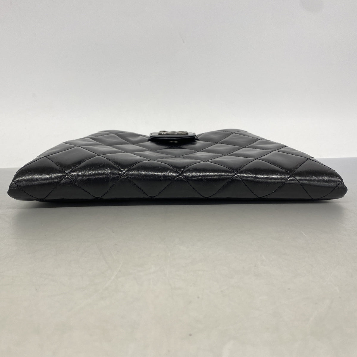 【6kc2622】シャネル ショルダーバッグ マトラッセ チェーンショルダー レザー ブラック シルバー金具【中古】レディース