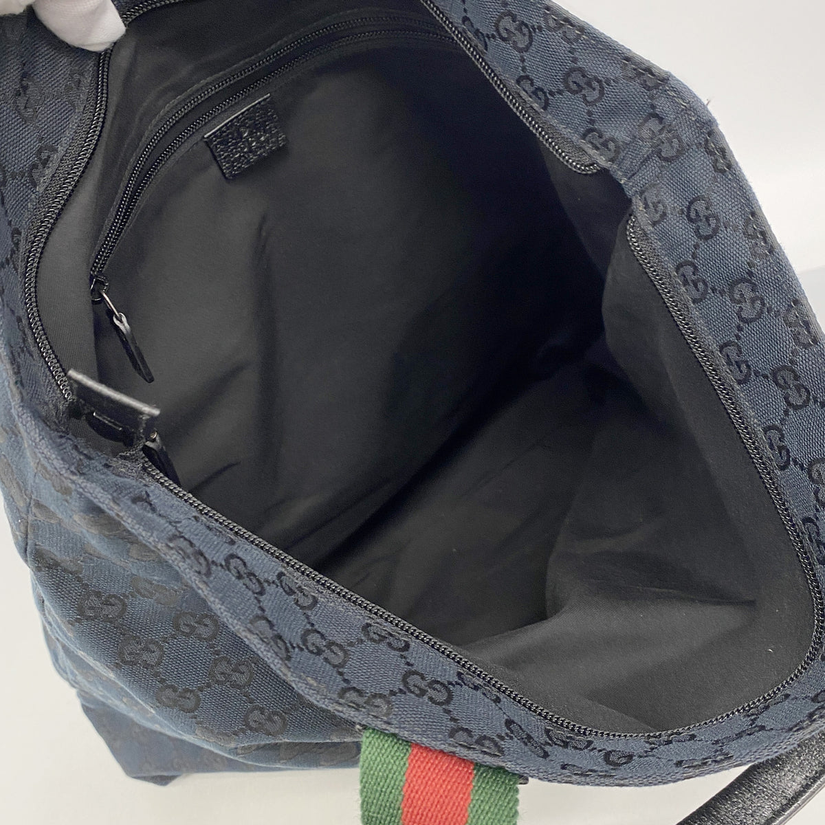 【6kc2653】グッチ トートバッグ GGキャンバス 131233 キャンバス ブラック シルバー金具【中古】レディース