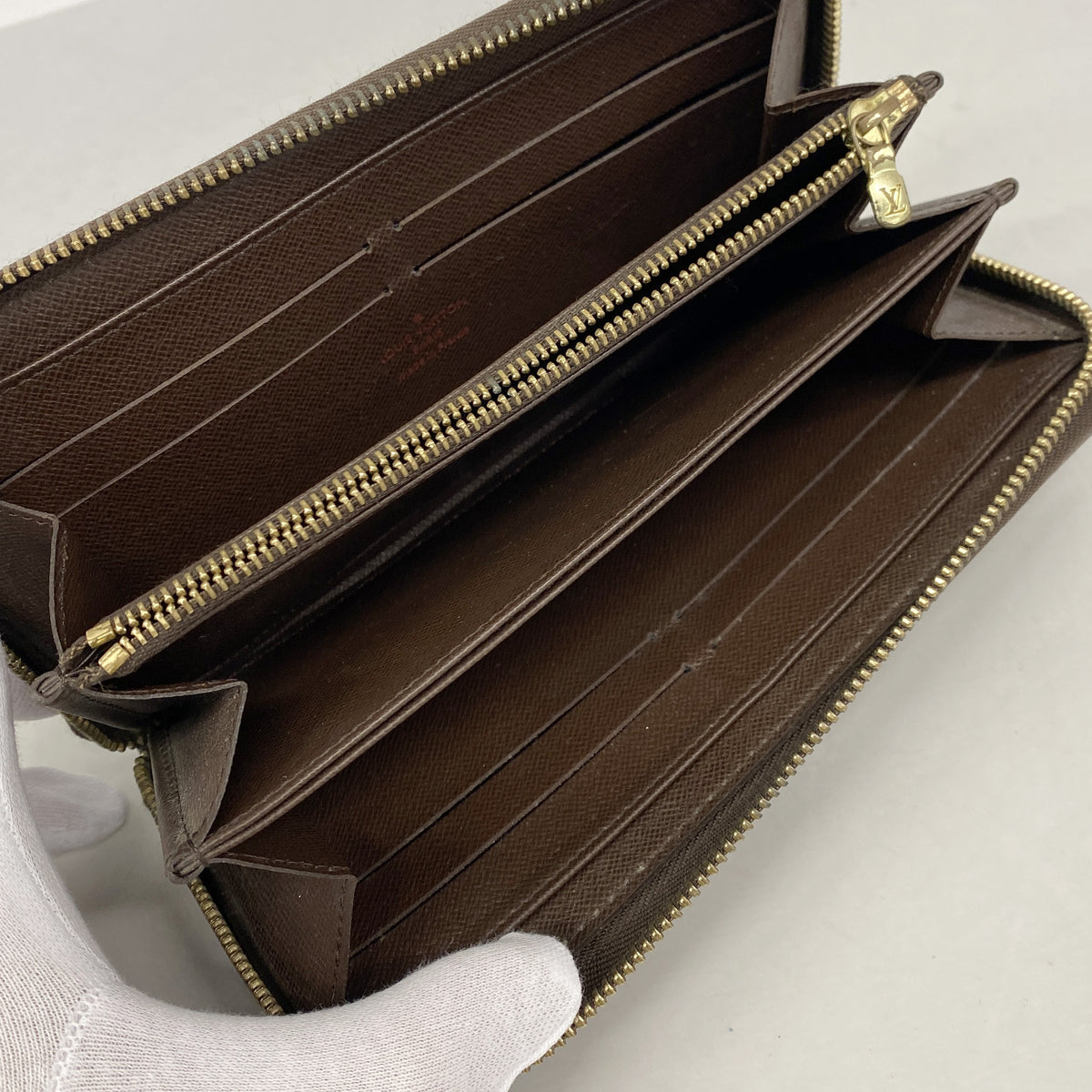 【6kc2659】ルイヴィトン 長財布 ダミエ ジッピーウォレット N60015 エベヌ【中古】メンズ レディース ユニセックス