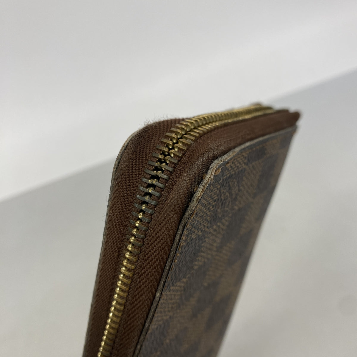 【6kc2659】ルイヴィトン 長財布 ダミエ ジッピーウォレット N60015 エベヌ【中古】メンズ レディース ユニセックス