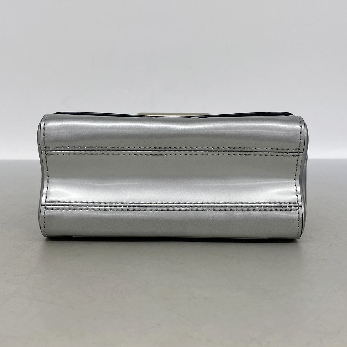 【6kc2674】ルイヴィトン ショルダーバッグ ツイストPM シルバー【中古】レディース