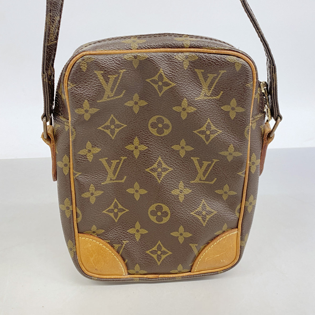 【6kc2746】ルイヴィトン ショルダーバッグ モノグラム ダヌーブ M45266 ブラウン【中古】レディース