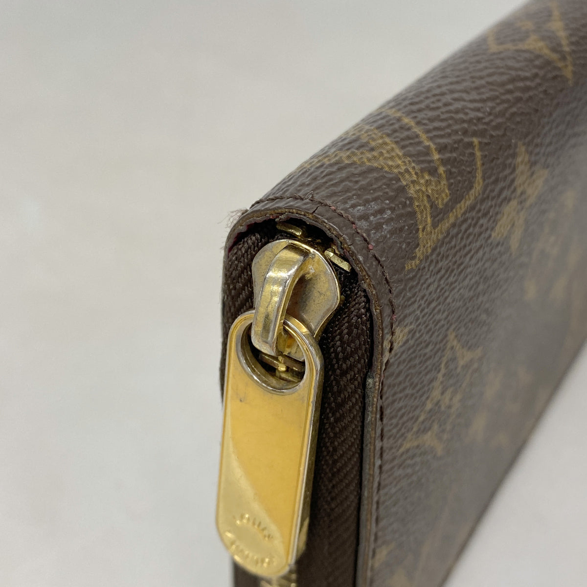 【6kc2770】ルイヴィトン 長財布 モノグラム ジッピーウォレット M41895 ブラウン フューシャ【中古】レディース