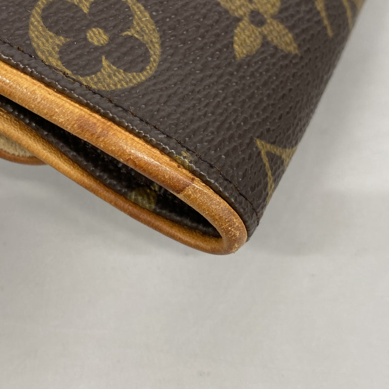 【6kc2775】ルイヴィトン ショルダーバッグ モノグラム ポシェットツインPM M51854 ブラウン【中古】レディース