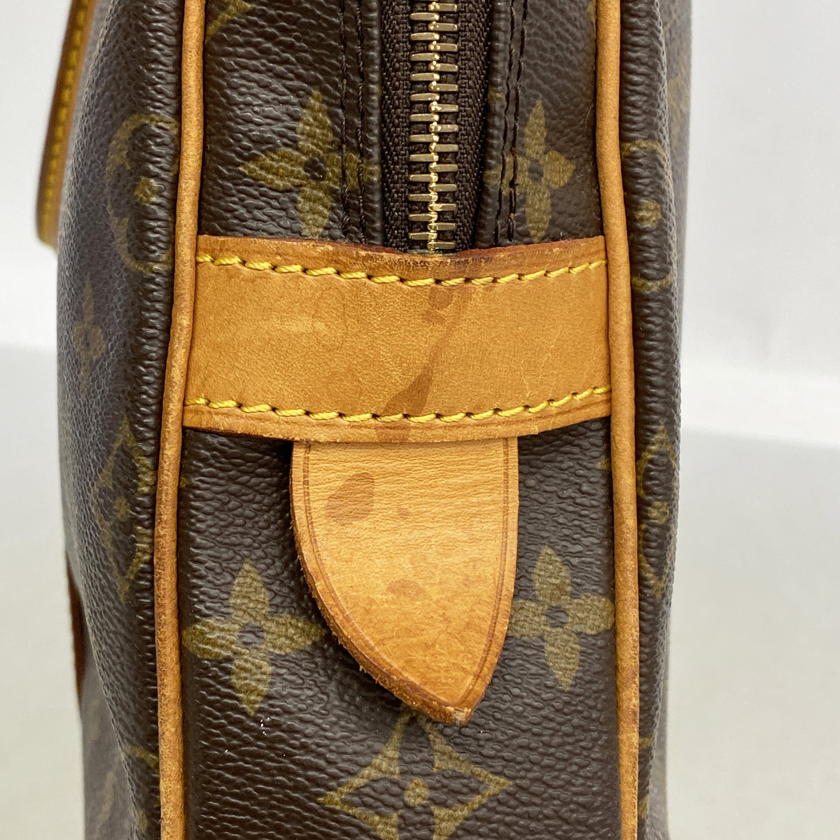【6kc2797】ルイヴィトン ビジネスバッグ モノグラム ポルトドキュマンヴォワヤージュ M53361 ブラウン【中古】メンズ
