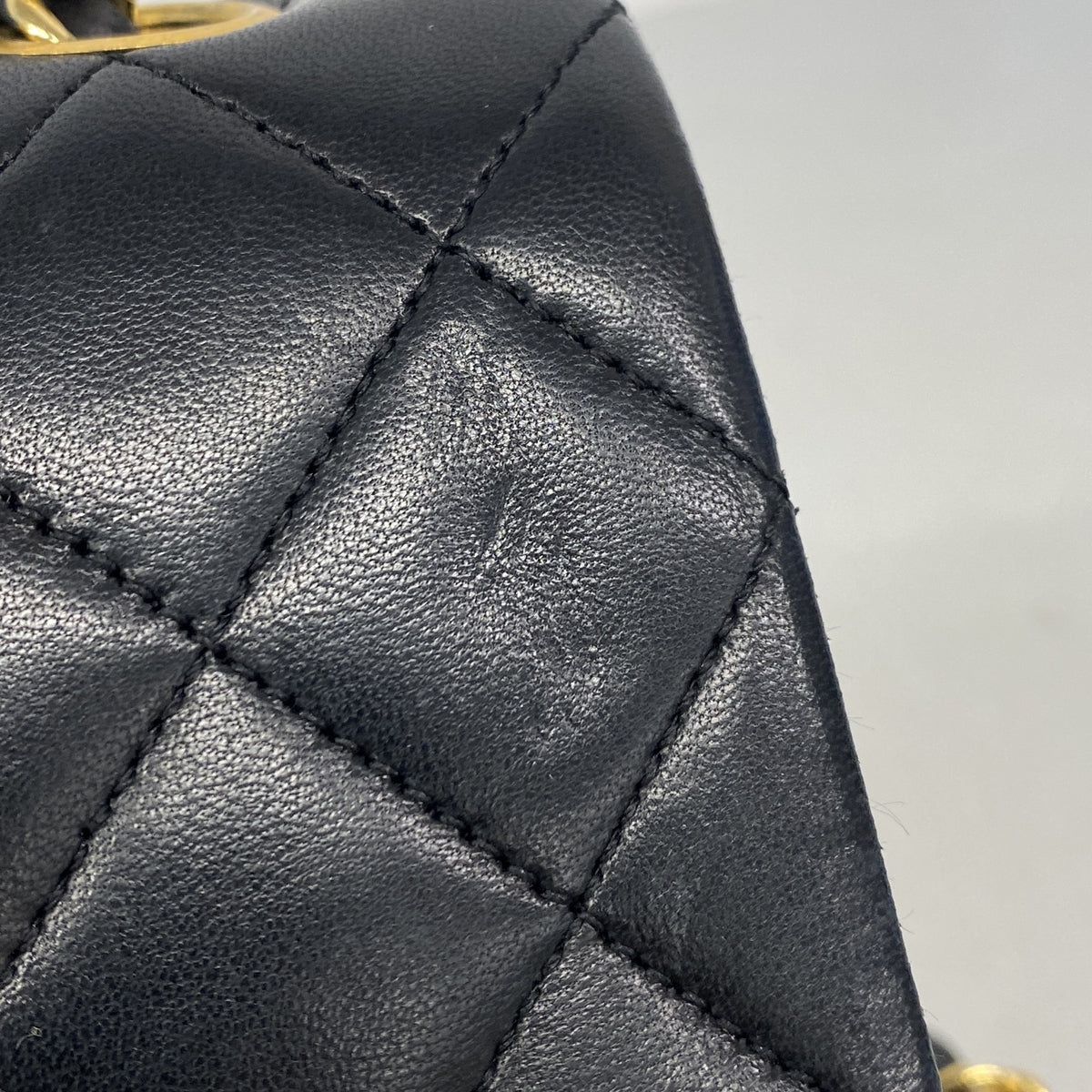 【6kc2850-h】シャネル ショルダーバッグ マトラッセ Wフラップ Wチェーン ラムスキン ブラック ゴールド金具【中古】レディース