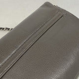 【6kc2874】シャネル ショルダーウォレット チェーンショルダー キャビアスキン グレージュ シルバー金具【中古】レディース