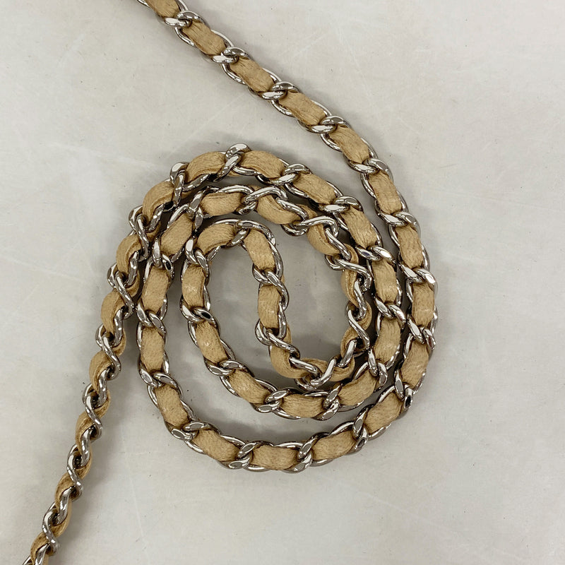 【6kc2875】シャネル ショルダーウォレット マトラッセ チェーンショルダー ラムスキン ベージュ シルバー金具【中古】レディース