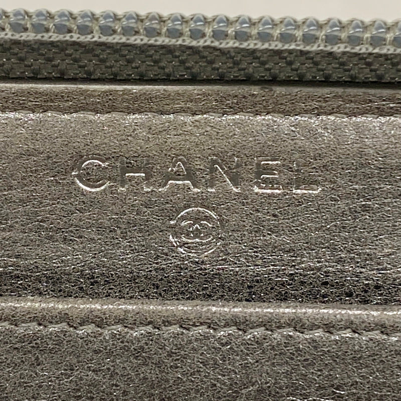 【6kc2877】シャネル 長財布 ボーイシャネル ラムスキン シルバー シルバー金具【中古】レディース