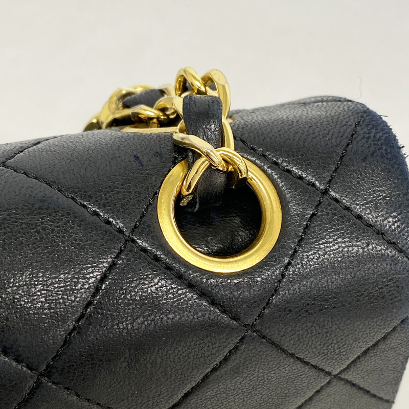 【6kc2888】シャネル ショルダーバッグ マトラッセ Wフラップ Wチェーン ラムスキン ブラック ゴールド金具【中古】レディース