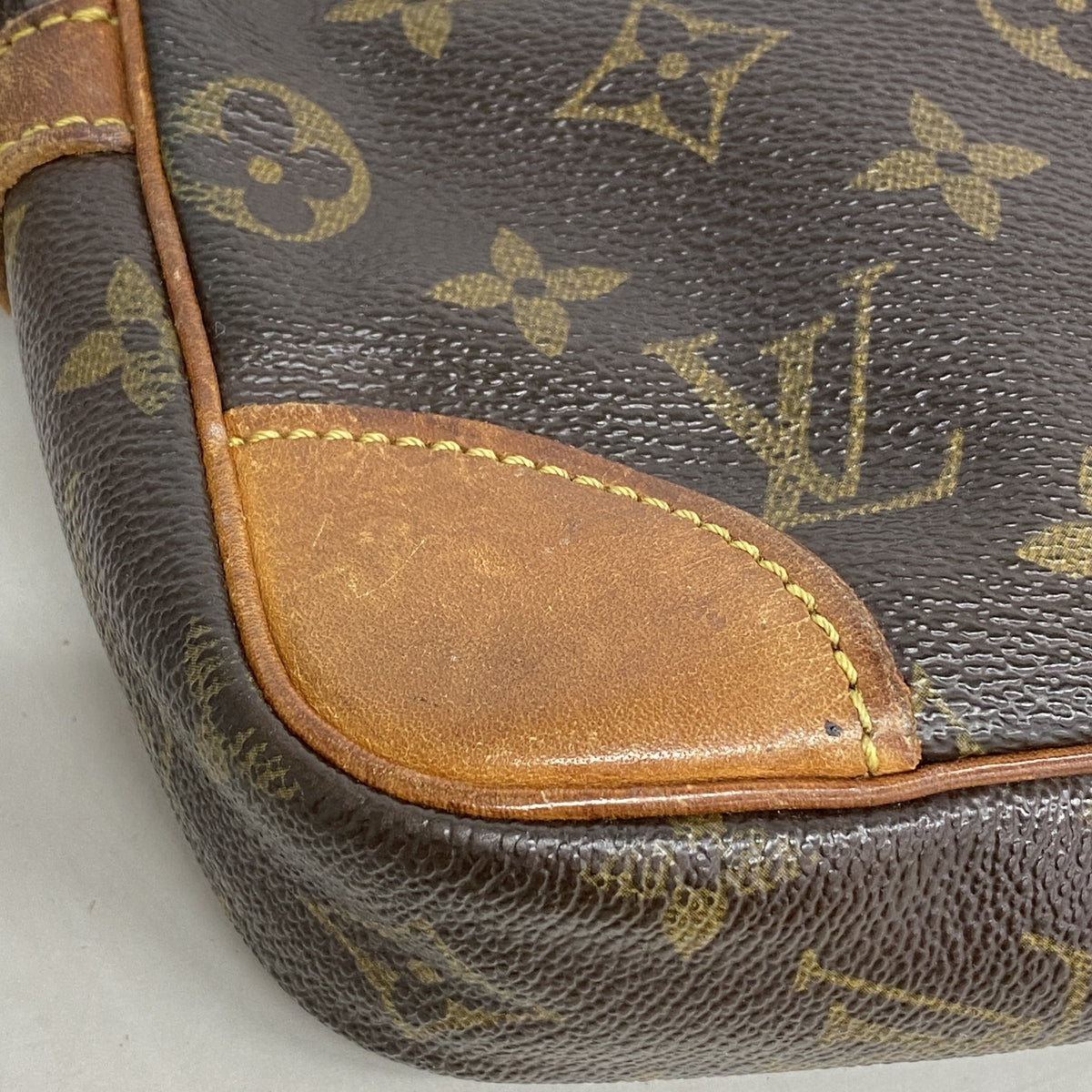 【6kc2892】ルイヴィトン クラッチバッグ モノグラム マルリードラゴンヌGM M51825 ブラウン【中古】メンズ