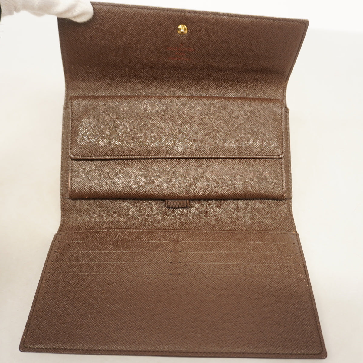 【6kc2956】ルイヴィトン 三つ折り長財布 ダミエ ポルトフォイユインターナショナル N61217 エベヌ【中古】メンズ レディース ユニセックス
