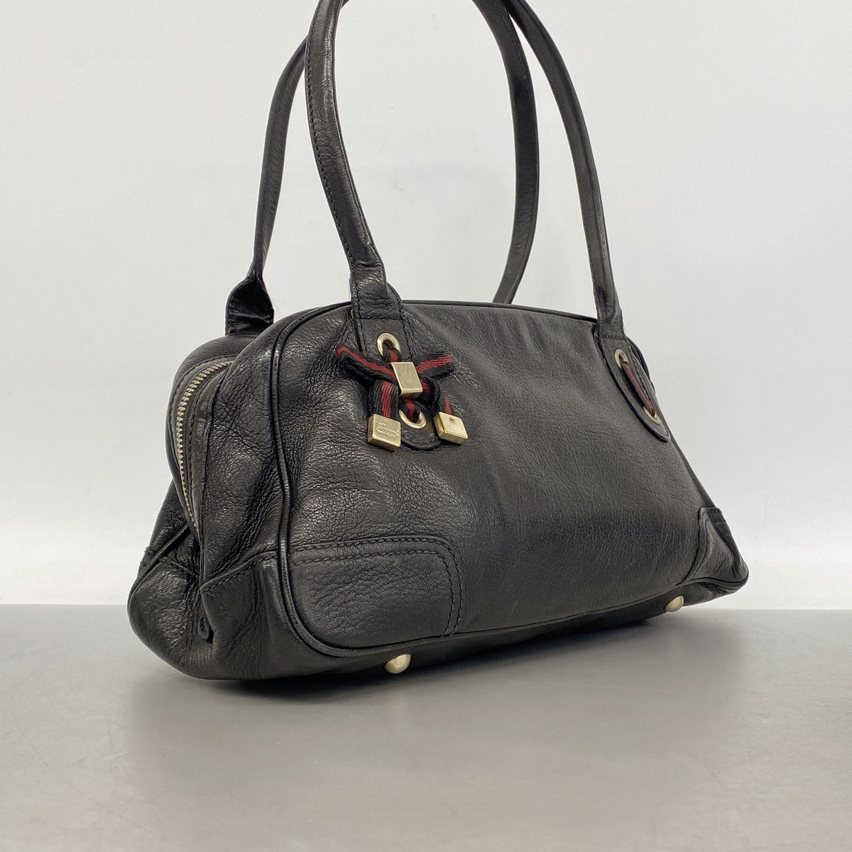 【6kc3043】グッチ ショルダーバッグ プリンシー 161720 レザー ブラック シャンパンゴールド金具【中古】レディース