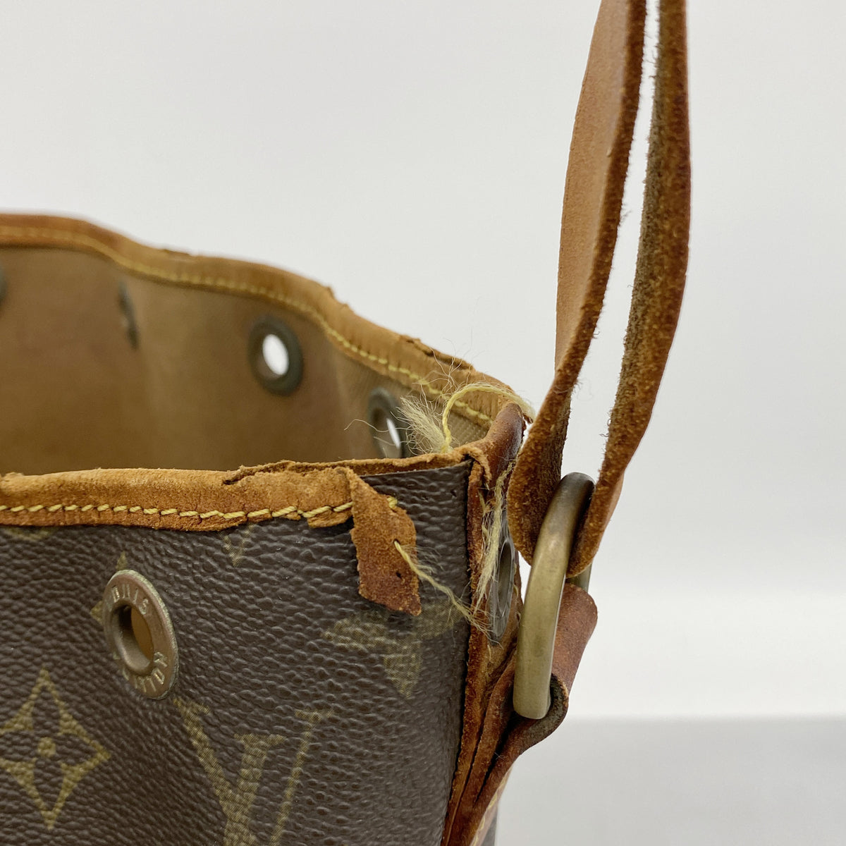 【6kc3067】ルイヴィトン ショルダーバッグ モノグラム プチノエ M42226 ブラウン【中古】レディース