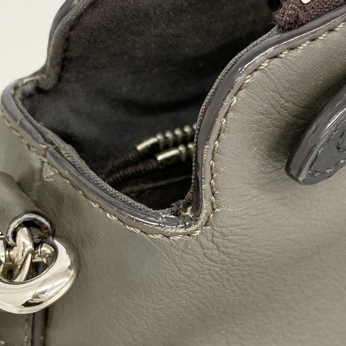 【6kc3133】フェンディ ハンドバッグ バイザウェイ レザー グレー シルバー金具 2wayバッグ【中古】レディース