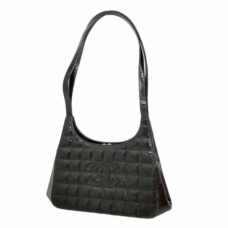 【6kc3193】シャネル ショルダーバッグ チョコバー パテントレザー ブラック シルバー金具【中古】レディース