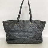 【6kc3213】シャネル トートバッグ オンザロード レザー ブラック シルバー金具【中古】レディース