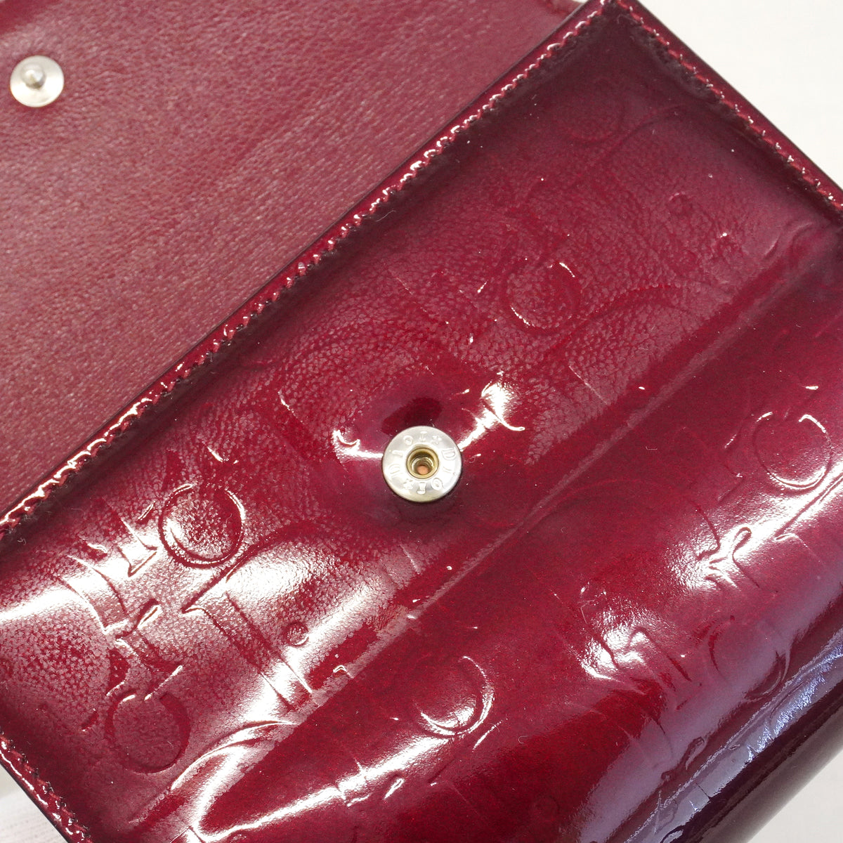 【6kc3251】クリスチャンディオール 財布 エナメル ボルドー シルバー金具【中古】レディース
