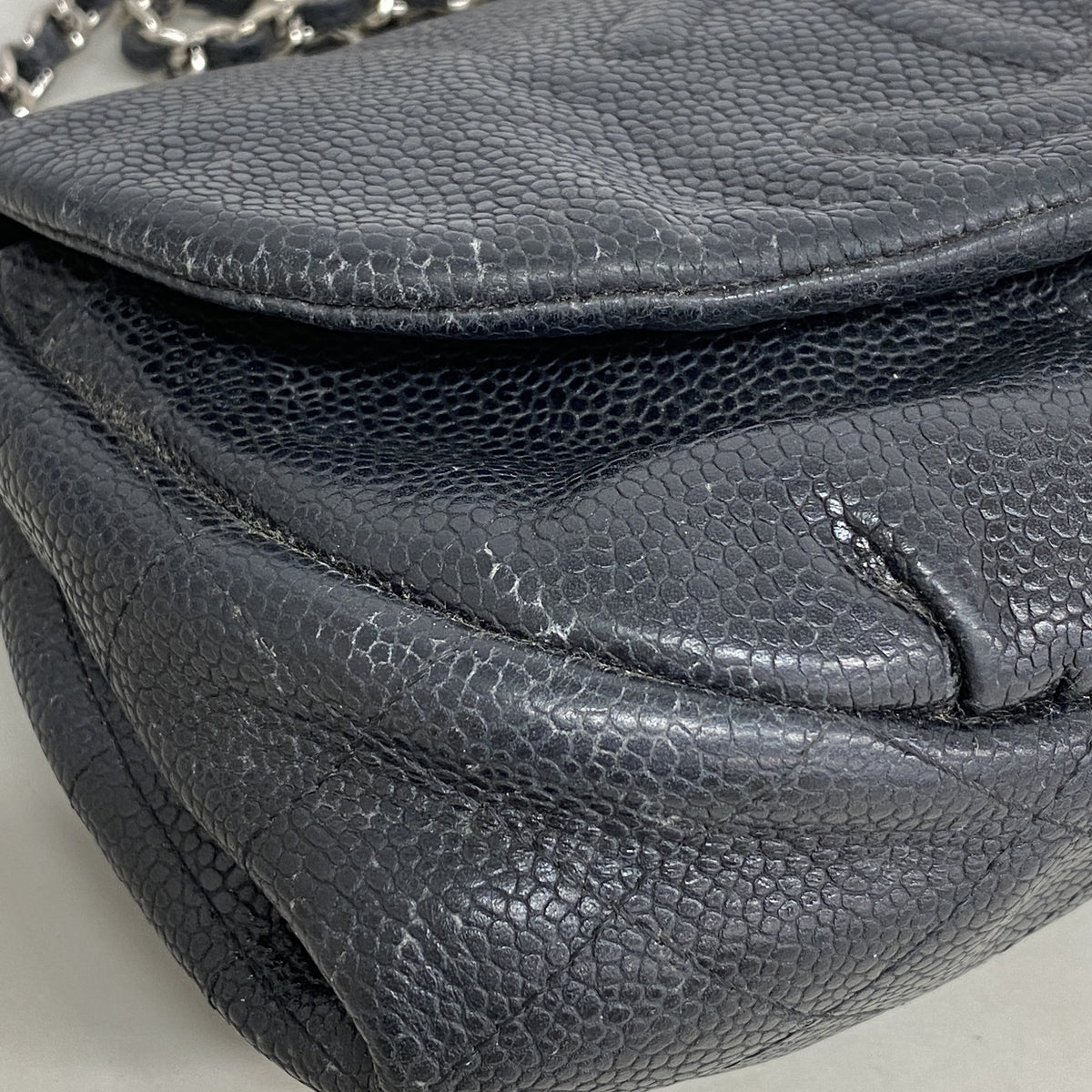 【6kc3293】シャネル ショルダーウォレット チェーンショルダー キャビアスキン ブラック シルバー金具【中古】レディース