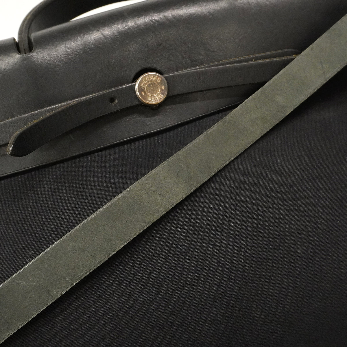 【6kd3336】エルメス ハンドバッグ エールバッグMM トワルオフィシエ ブラック シルバー金具 □D刻印 2wayバッグ【中古】レディース